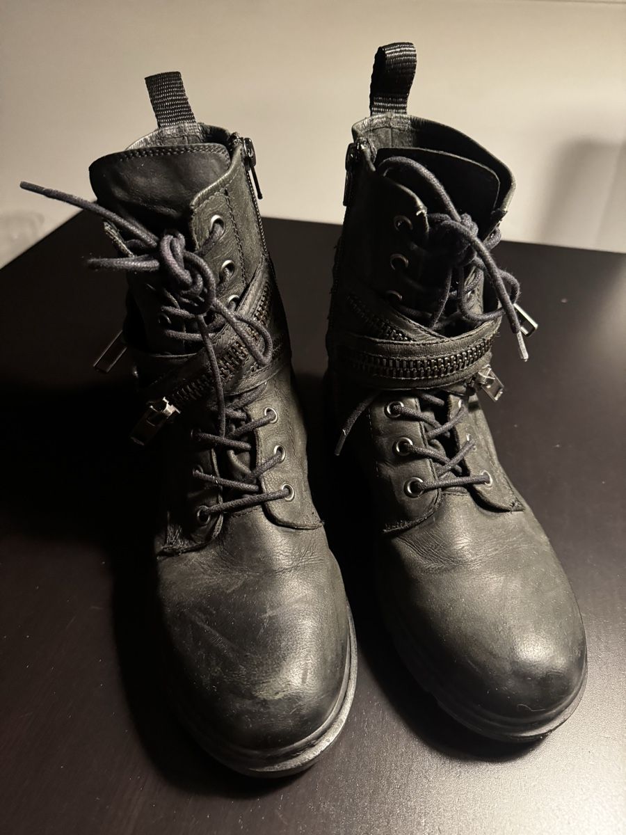 Scarpe da donna: Lederstiefel schwarz Gr. 39 – Usato da Zürich venduto da Jen10 1