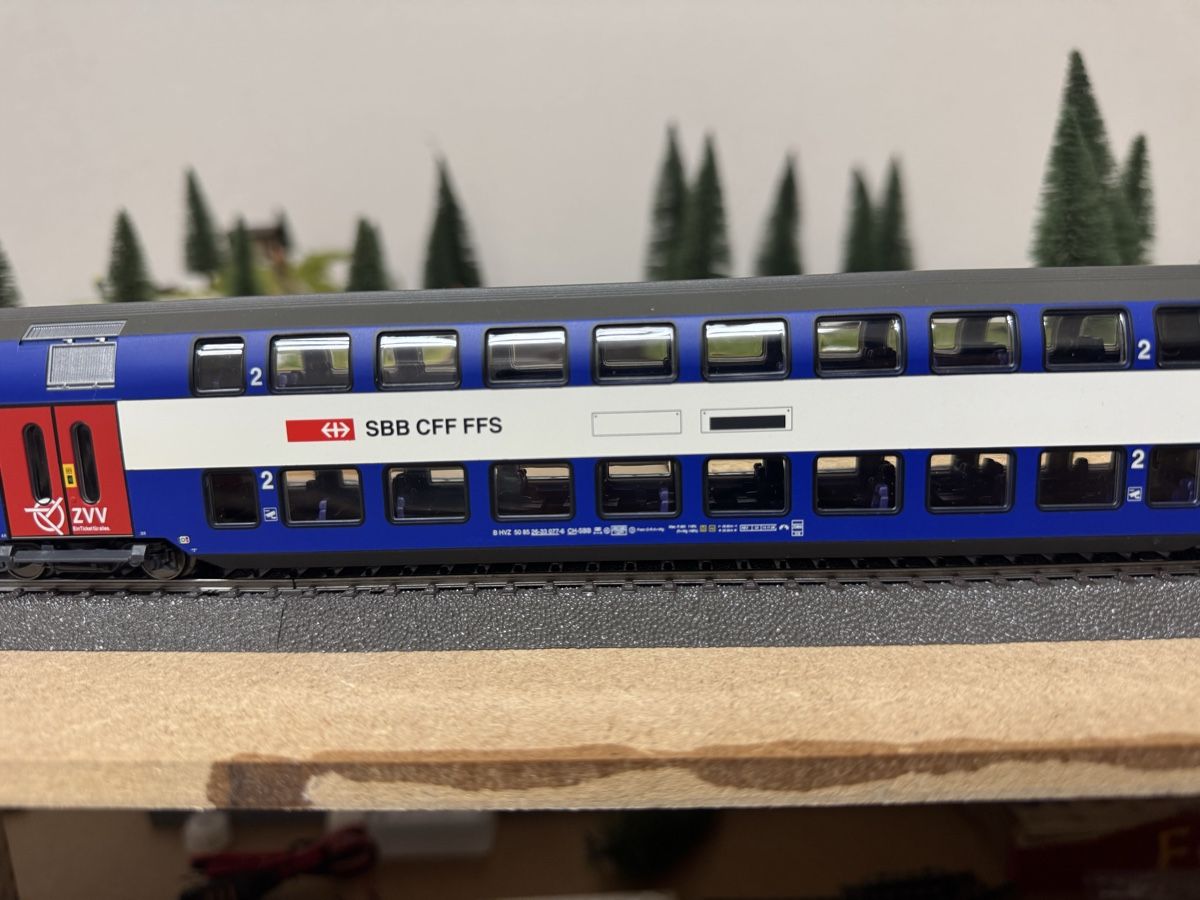 Roco Modellini di ferrovie: Roco ZVV Wagen  – Nuovo (secondo la descrizione) da Oberwil BL venduto da AuM03 4