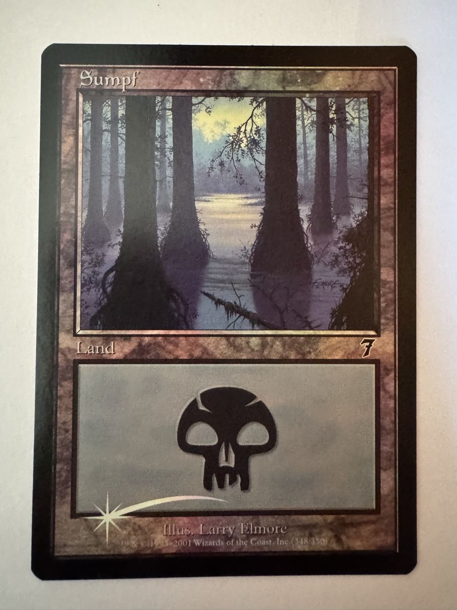 Magic The Gathering Carte collezionabili: MTG Sumpf Foil 7th Edition Alt – Usato da Stadel venduto da bewinshop