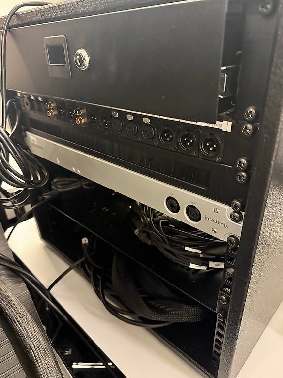 Console di mixaggio: Yellowtec Intellimix YT2220 Broadcast Studio Mischpult – Usato da Bern venduto da Mjaltori 2
