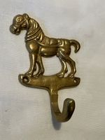 Wandhaken Messing Pferd Motiv antik gebrauchter Zustand