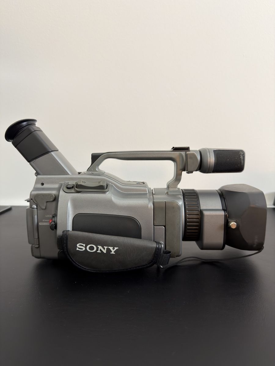 Sony Camcorder: Sony DCR VX1000 E – Gebraucht aus Zürich von Daveischda 2