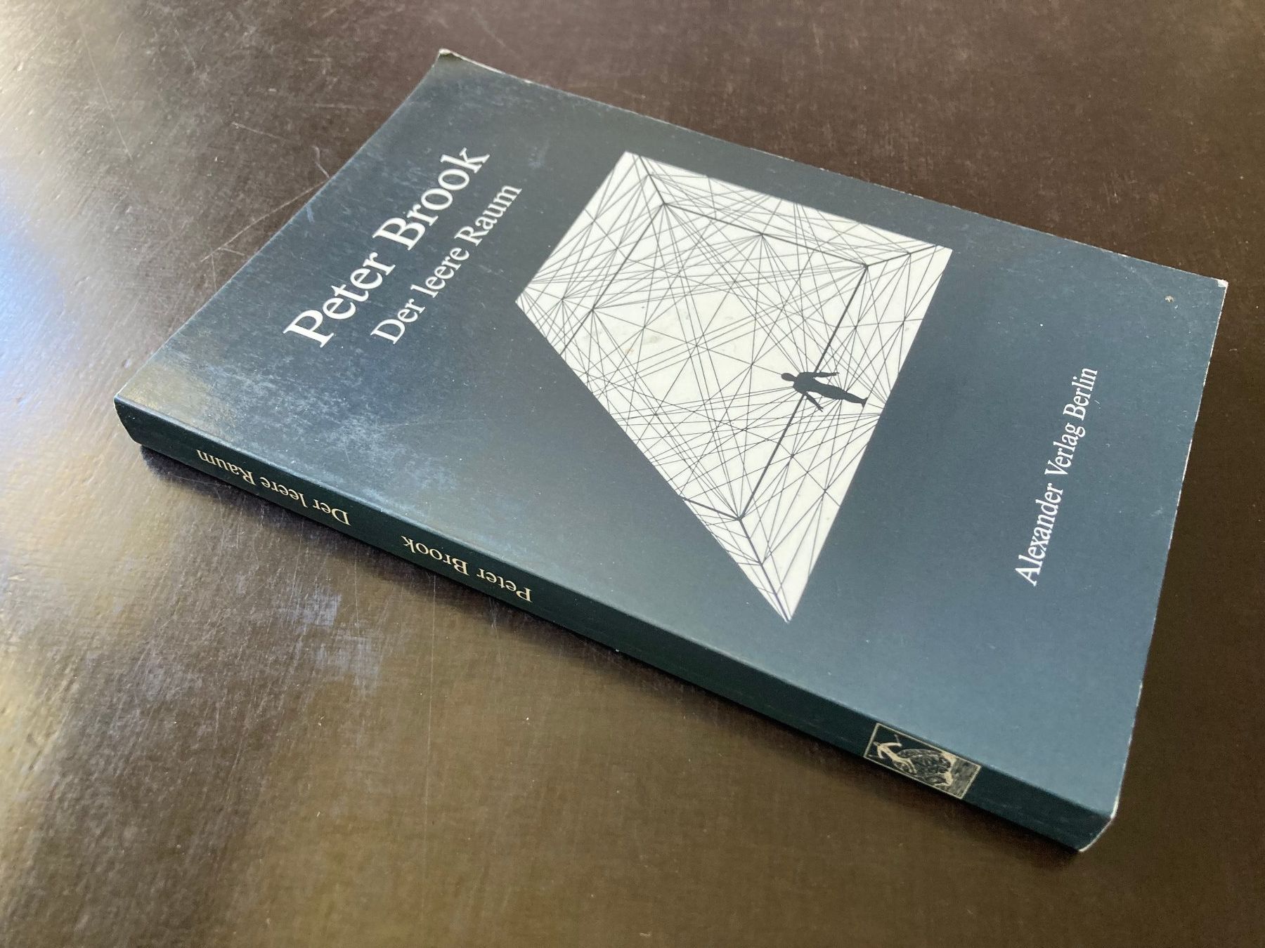 Bücher: Peter Brook - Der leere Raum – Gebraucht aus zürich von Tombola8