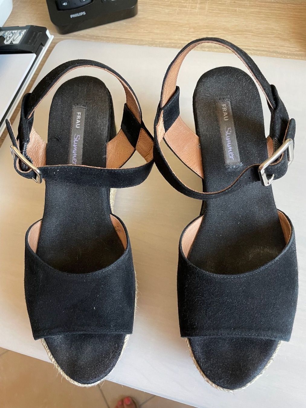 Damenschuhe: Sandales en cuir – Gebraucht aus Attalens von roronana 1