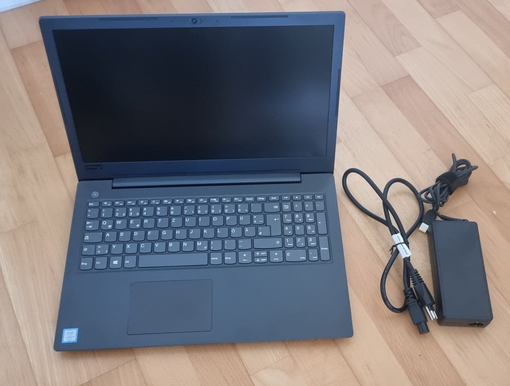 Lenovo Notebook: Notebook Lenovo V130-15IKB – Usato da Ruggell venduto da ONLINE-2-ME 1