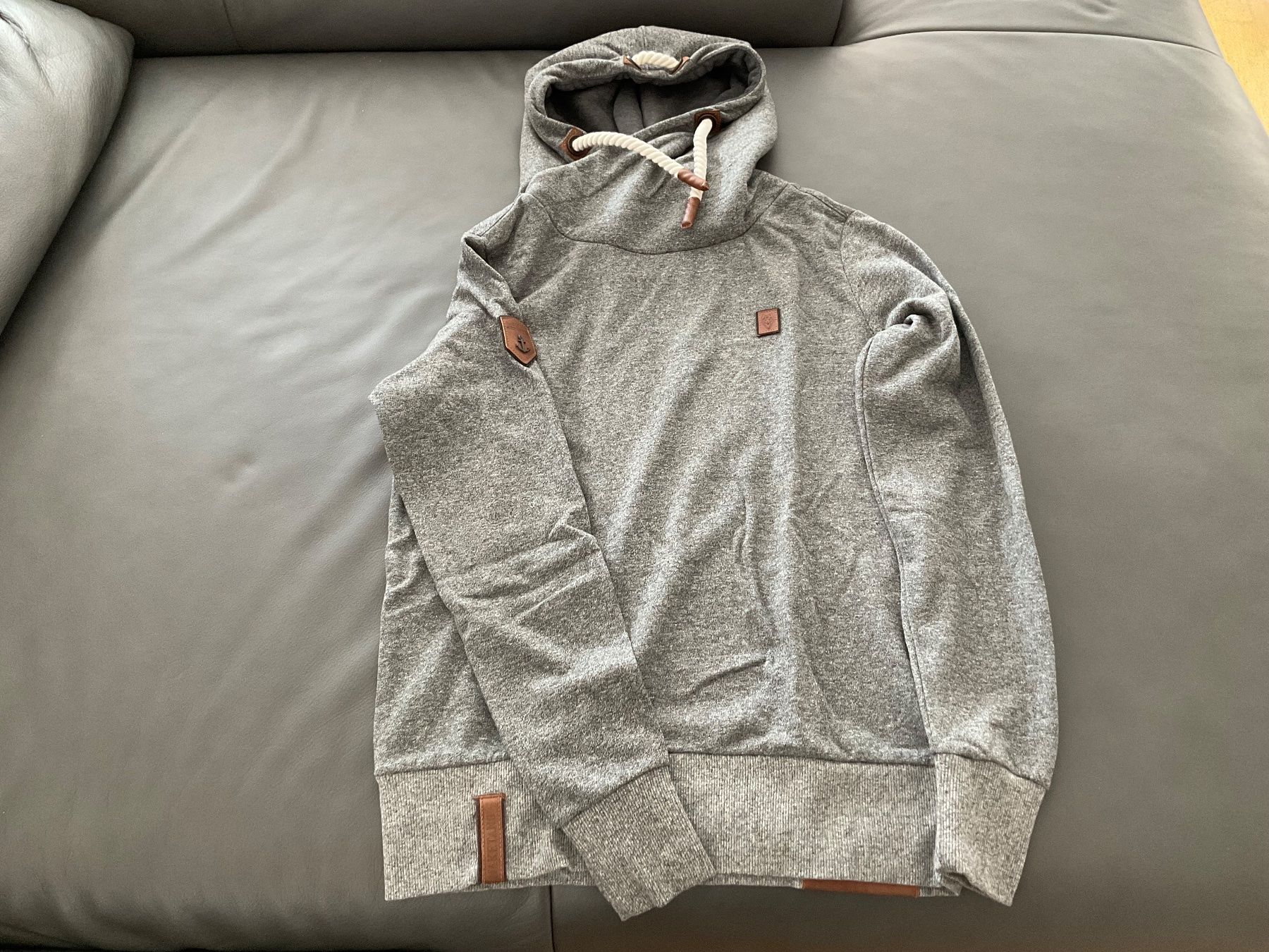 Naketano Maglioni & Felpe: Kapuzenpullover grau – Usato da Horw venduto da Benny017