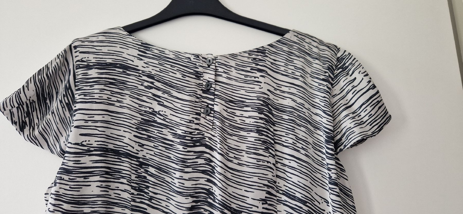 H&M Robes: Sommer-Kleid in Grösse 46 – D'occasion à Wiesendangen par Stregolina 3