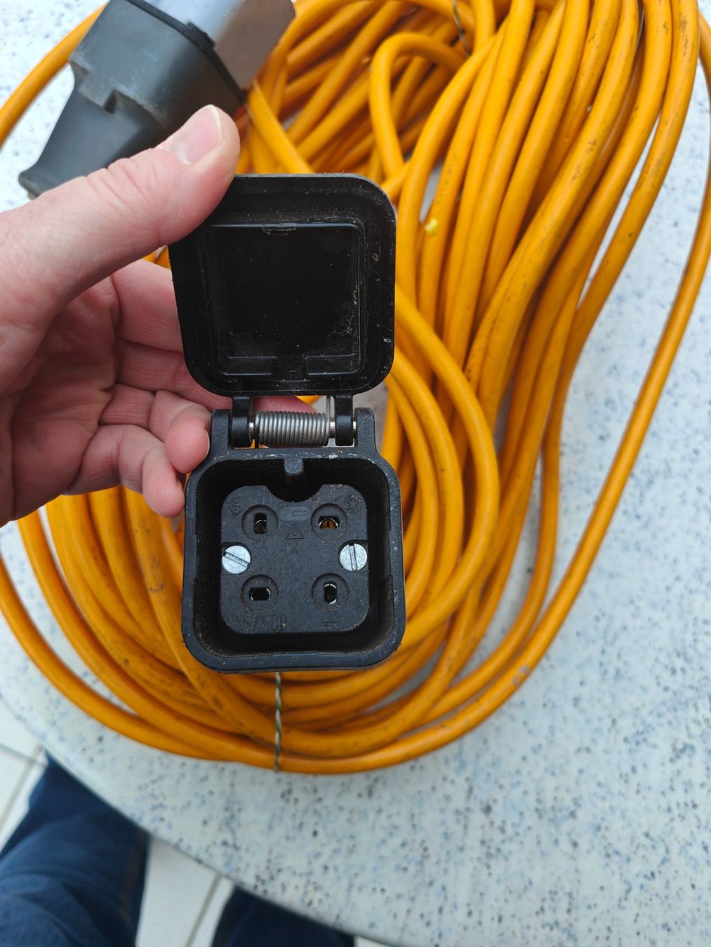 Cavi: Kabel 25m - mit 4-poligen Steckern 380V – Usato da Schöftland venduto da sil_bn9x 2