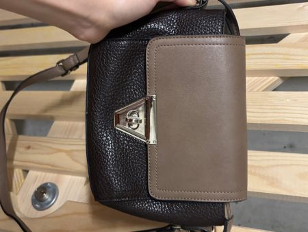 Tasche braun-taupe, Zweifarbige Crossbody-Tasche, Herbst/...