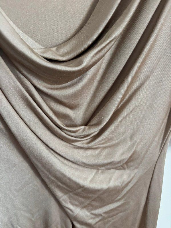 Robes: PAROSH Kleid – D'occasion à Thalwil par illesreka 2