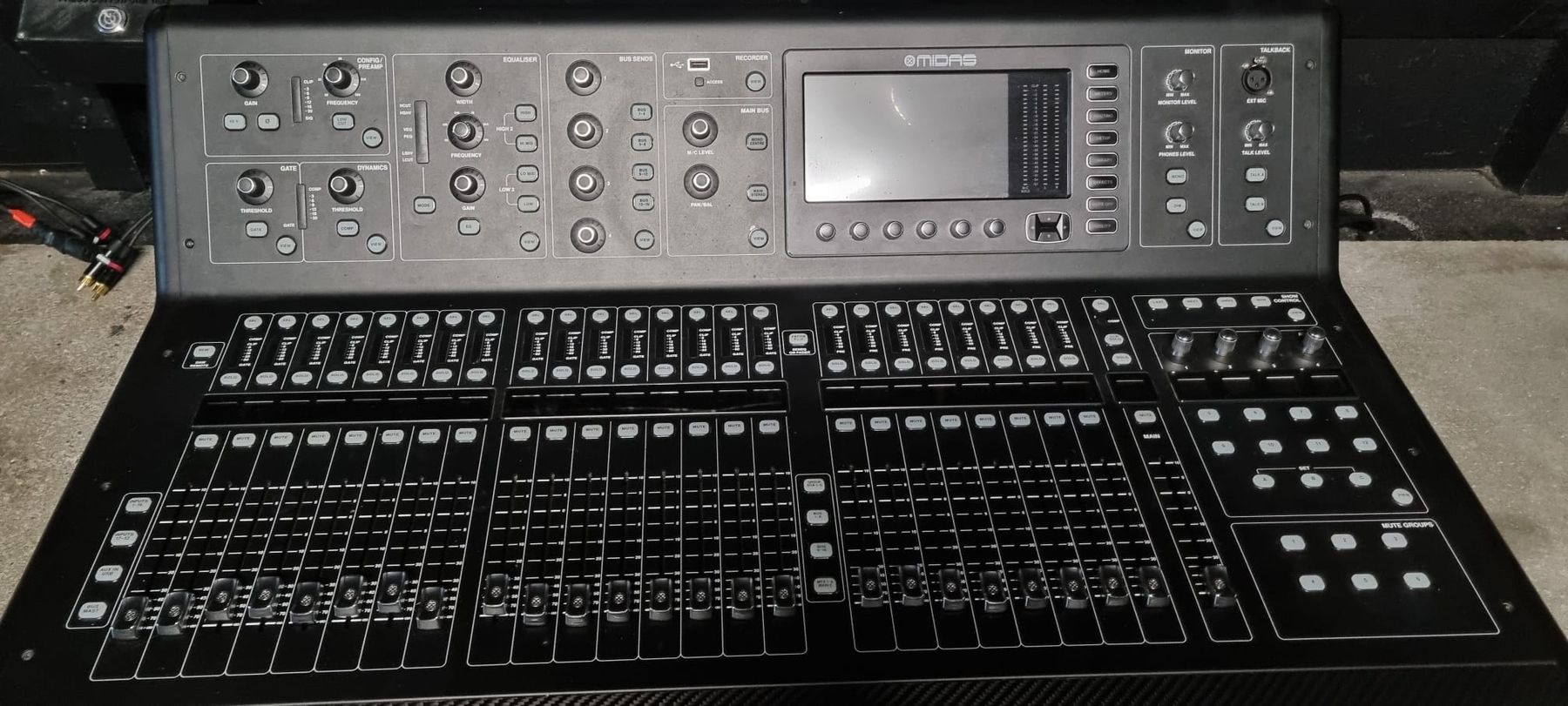 Midas Console di mixaggio: Midas M32 – Usato da Genève venduto da jmi_ml2r