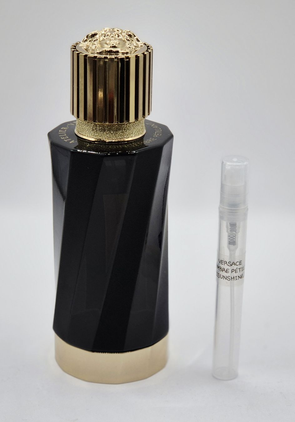 Versace Parfum & Eau de Toilette: 5 ml GINGEMBRE PÉTILLANT VERSACE ABFÜLLUNG – Neu (gemäss Beschreibung) aus St. Gallen von CaliSunshine