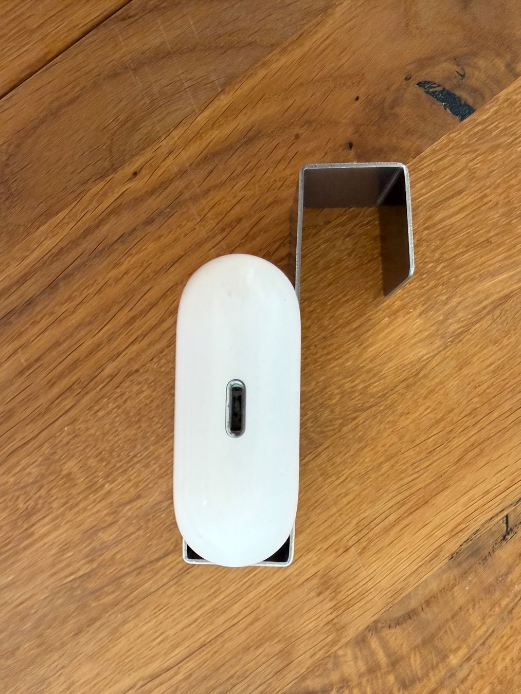 Apple Cuffie: APPLE AirPods 3 Charging Case – Usato da Lausanne venduto da Nine1982 8
