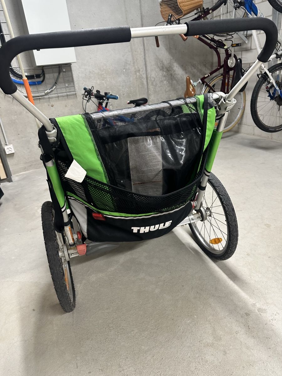 Thule Anhänger: Kinderanhänger Thule Chariot Cheetah, 2 Sitzer – Gebraucht aus Zürich von Flokke33 3