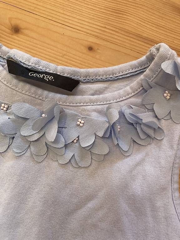 Vestiti & Gonne: Sommerkleid Gr.110 – Usato da Brunnadern venduto da Bumlebee 1