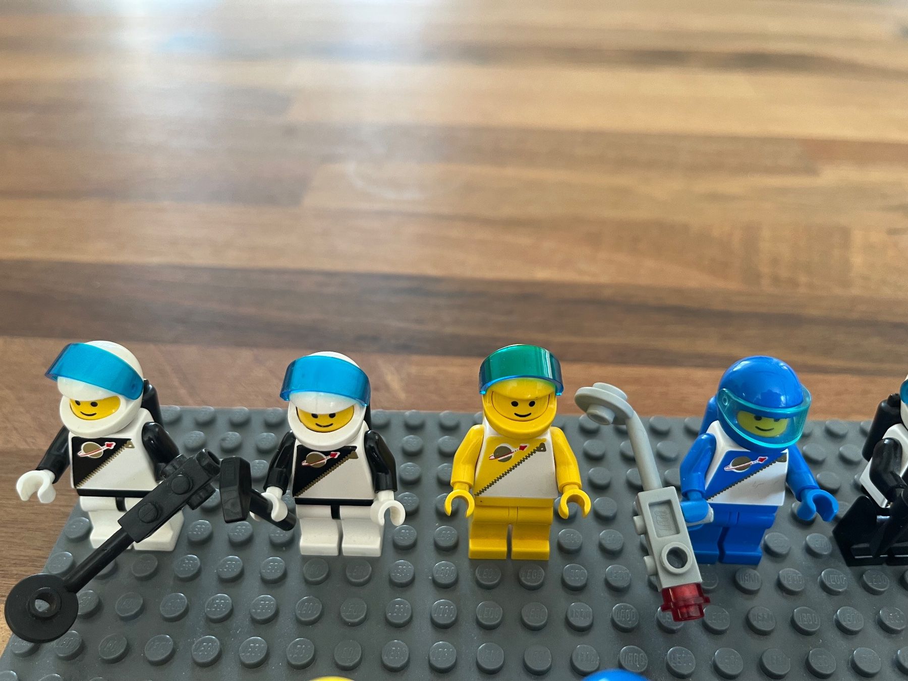 Lego Giocattoli: Lego Legoland Space Classic 18 MiniFiguren – Usato da Wabern venduto da Collectfun 5