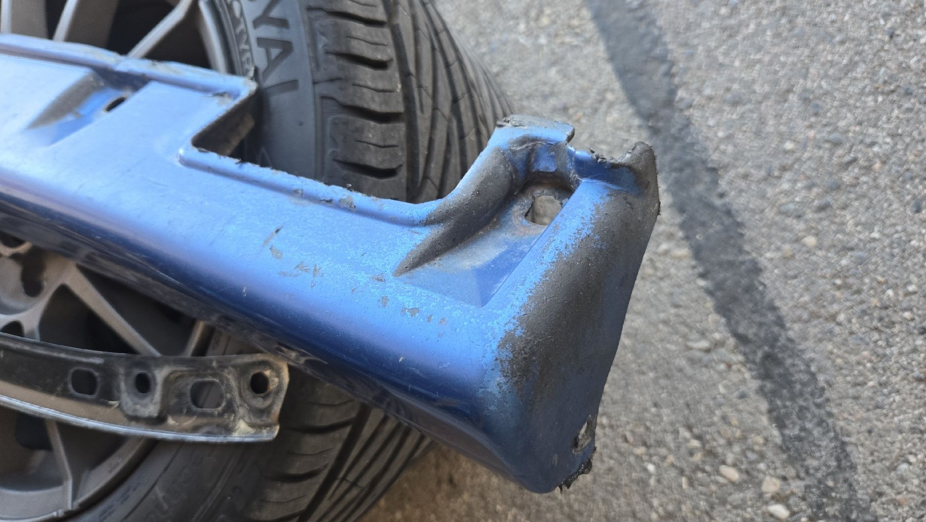 Toutes les pièces auto: Subaru Gt  – D'occasion à Vilars NE par kie_t26p 1