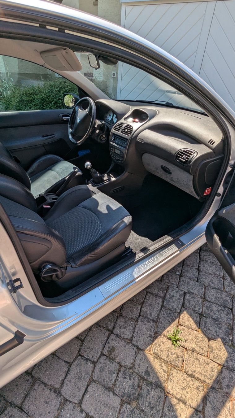 Peugeot Autos: Peugeot 206 2.0 GTI – Gebraucht aus Arbon von nolodon 7