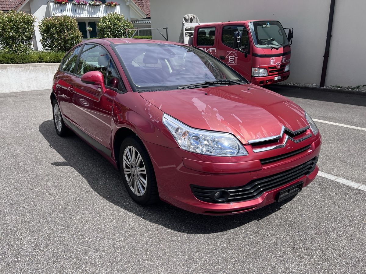 Citroën Automobili: Citroen C4 1.6i 16V Automat – Usato da Oensingen venduto da keingeld 1