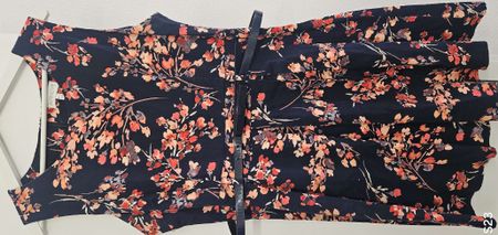 Apricot, Sommerkleid mit Blumen XL eher L