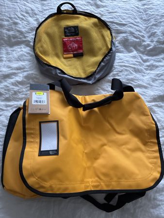 Borsa The North Face Base Camp Duffel L, nuova