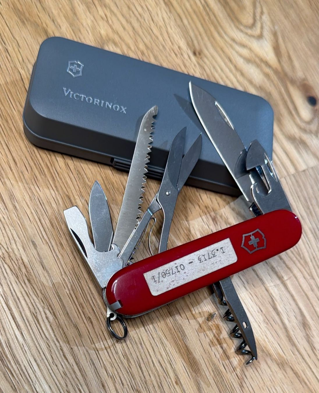 Victorinox Coltelli tascabile: VICTORINOX SACKMESSER – Nuovo (secondo la descrizione) da Zürich venduto da Frei-Occasionen 2