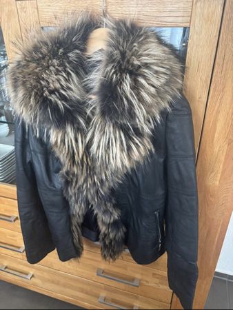 Hirsch Lederjacke mit Pelz