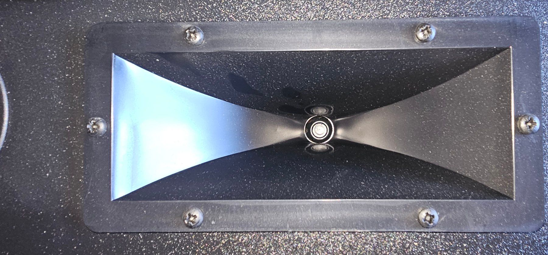 JBL Lautsprecher: JBL 8333 Surround 1 Stück – Gebraucht aus Birsfelden von missnamrit 3