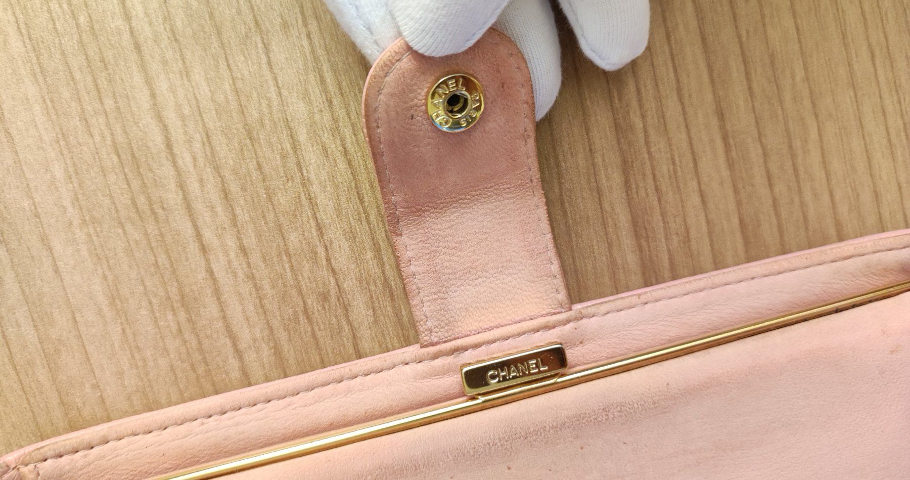Chanel Portamonete: Chanel Caviar CC long wallet – Usato da Zug venduto da LindaManga 4