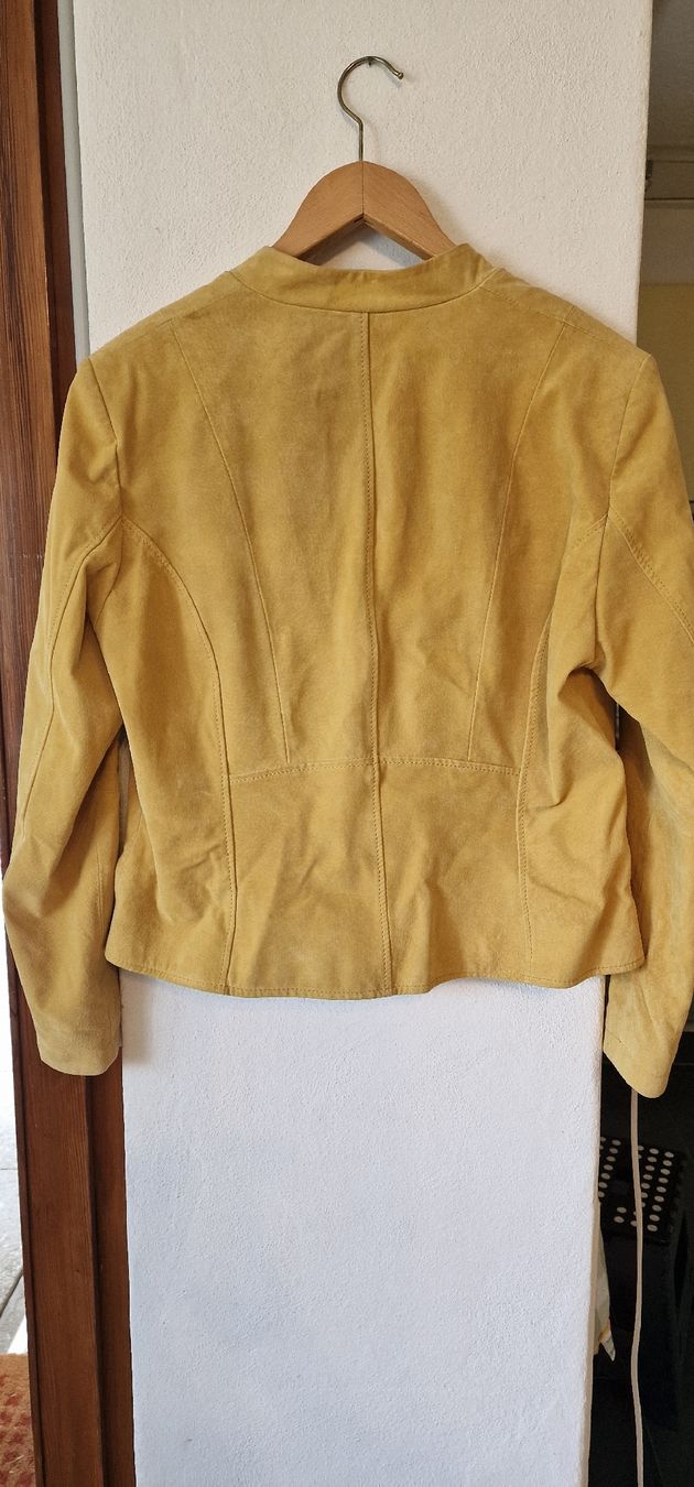 Jacken: Lederjacke Senfgelb Charles Vögele Gr.44 – Gebraucht aus Romanshorn von REALJessiB 7
