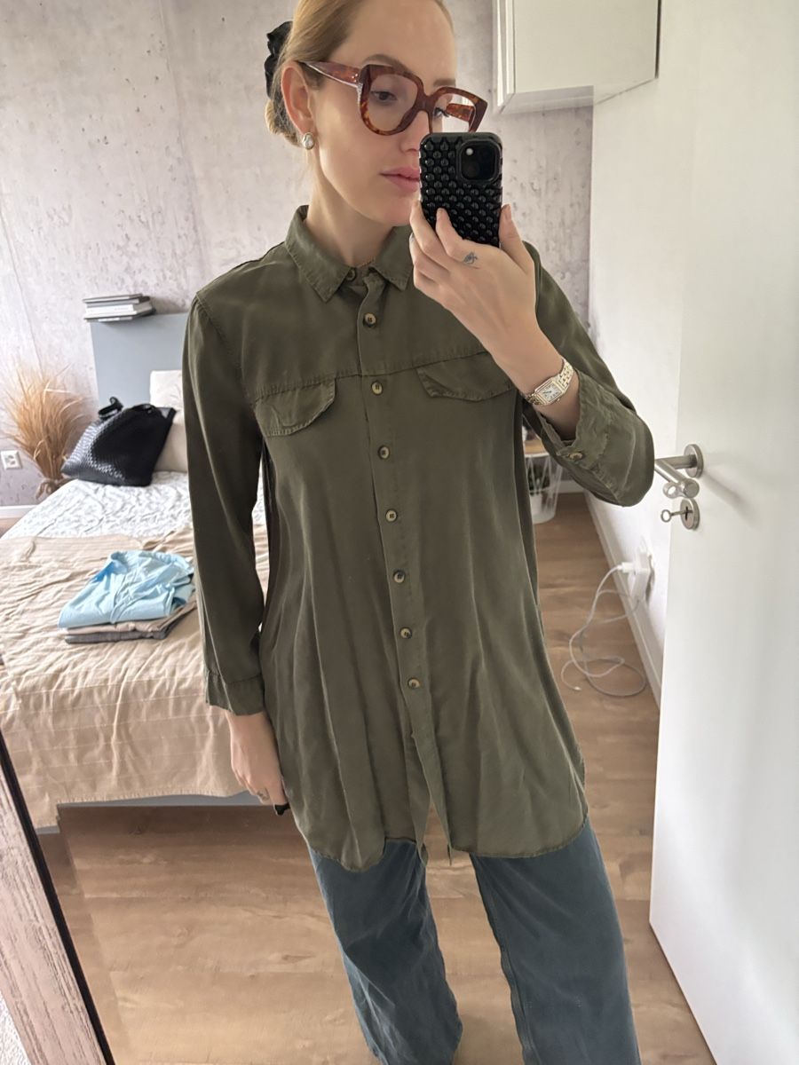 Pull&Bear Blusen: Chemise longue khaki pull&bear – Gebraucht aus Zürich von mps_9cp7 4