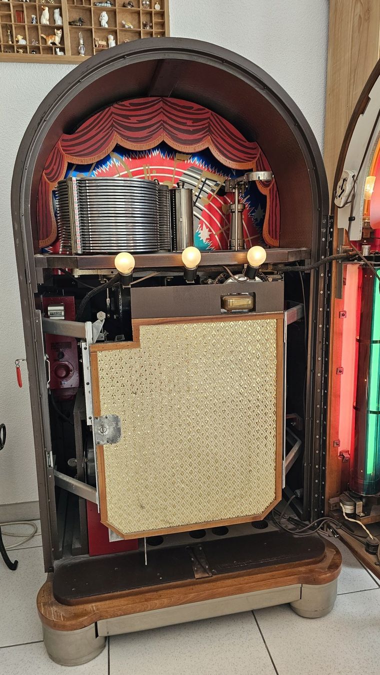 Wurlitzer Jukebox: Wurlitzer Bubble – D'occasion à Walenstadt par pedroju-1 3