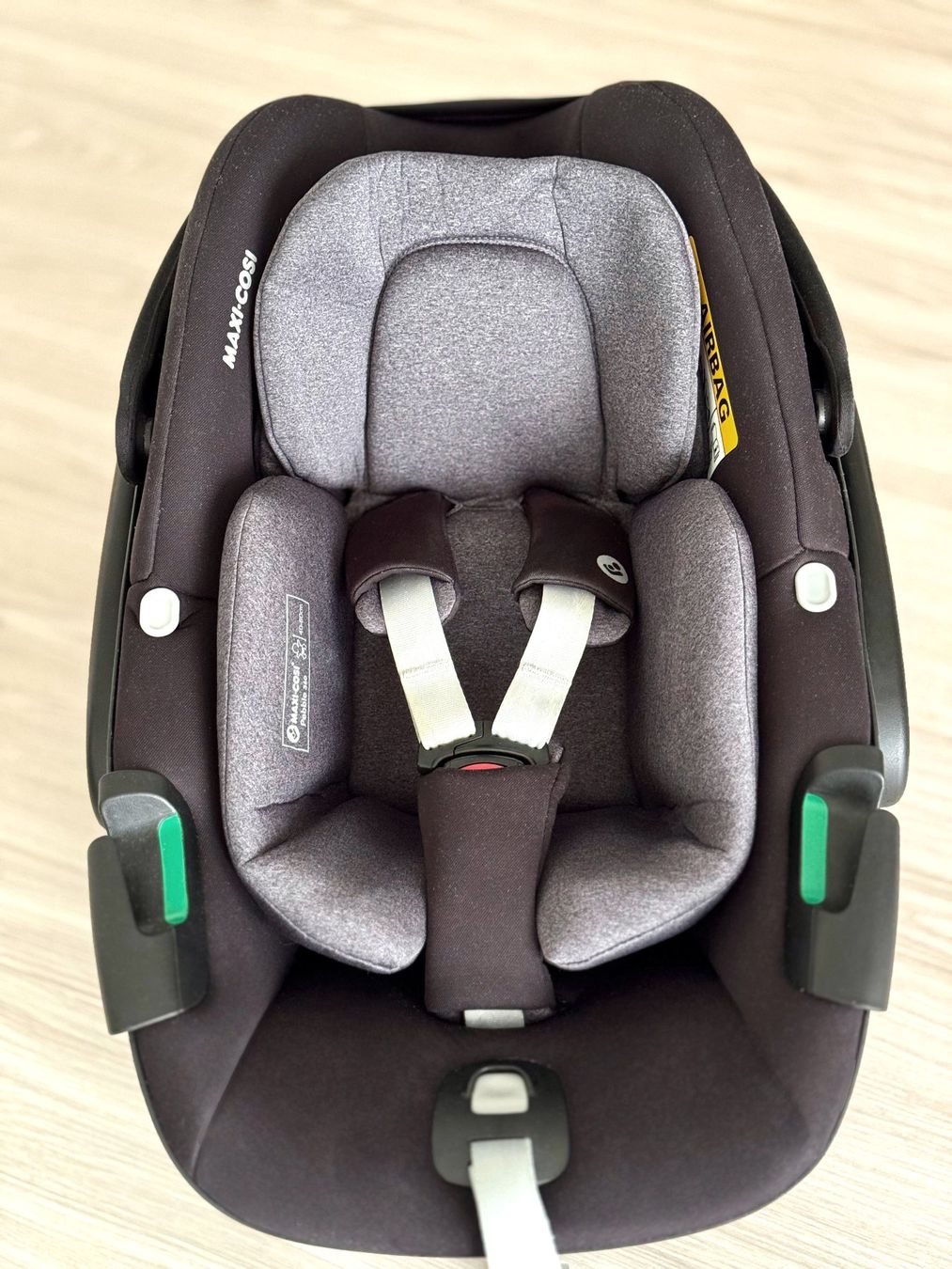Maxi-Cosi Auto-Kindersitze: Maxi-Cosi Pebble 360 Autositz mit Basisstation – Gebraucht aus Löhningen von Loop3000 2