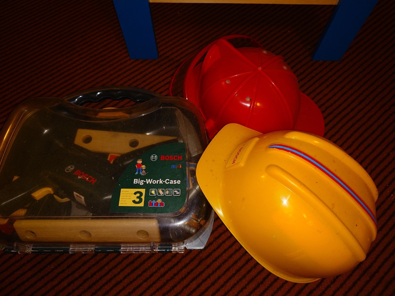 Jouets: Bosch toy workbench with tools – D'occasion à Zürich par daredreamer 1