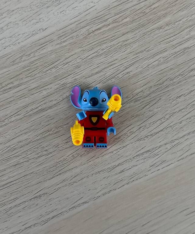 Lego Statuette: Lego Disney Stitch Minifigur – Nuovo (secondo la descrizione) da Neuhausen am Rheinfall venduto da mic_m9bp 2