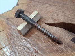 1 antike 4-Kant Holz Schraube, Ø 1.1cm x 10cm (LOT3512#NSH6)
