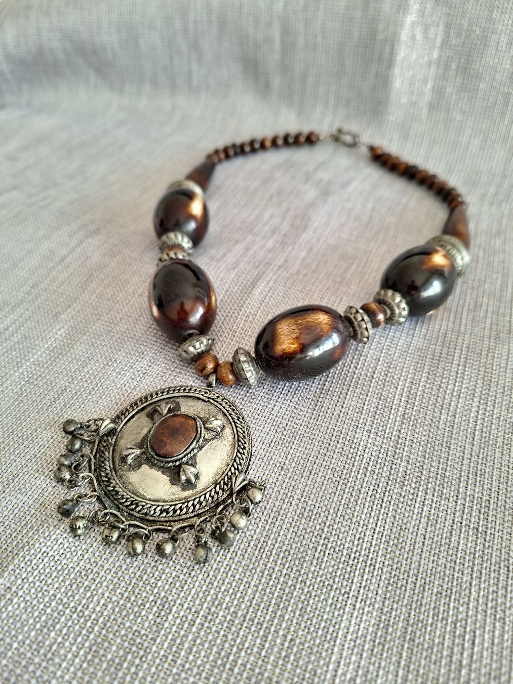 Catenine: Collier bohème ethnique avec pendentif – Usato da Lutry venduto da Sim_Sta 1