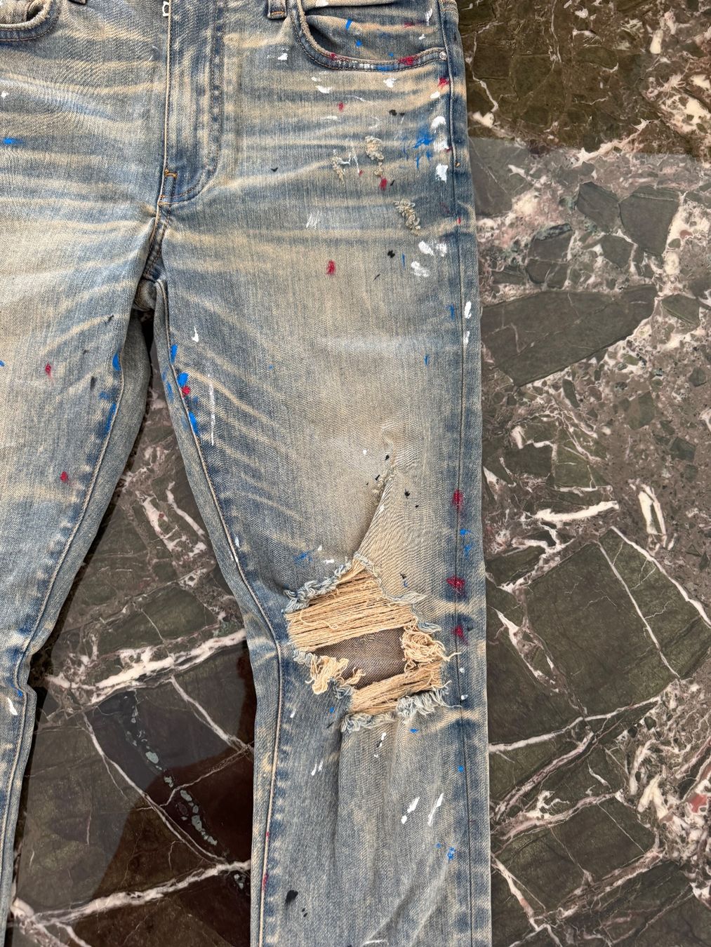 Amiri Jeans: Jeans slim Amiri – Nuovo (secondo la descrizione) da Genève venduto da kil_bxc8 1