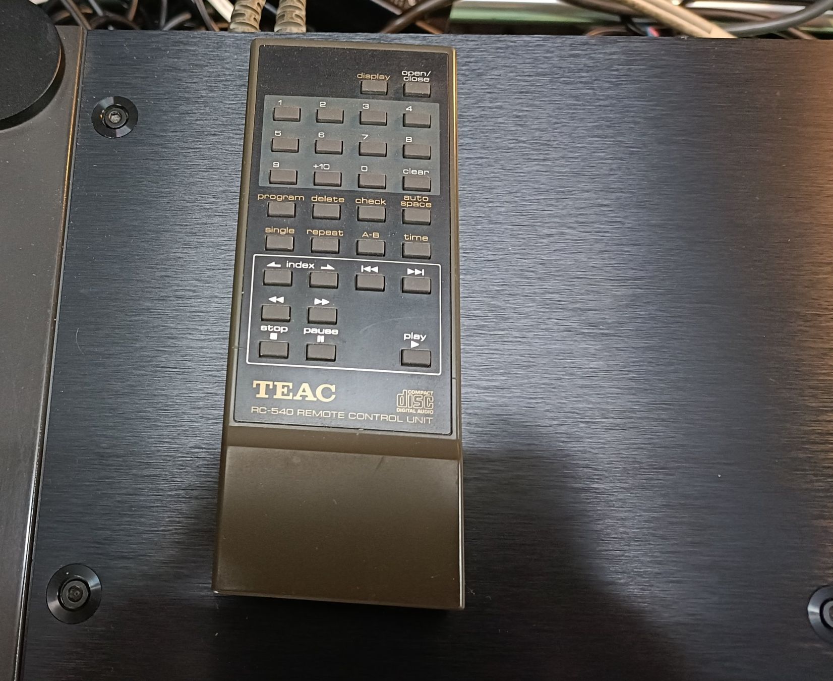 Teac Lettore multimediale & Streamer: CD PLAYER TEAC VRDS-2O TOP – Usato da Ittigen venduto da Norrelia 2