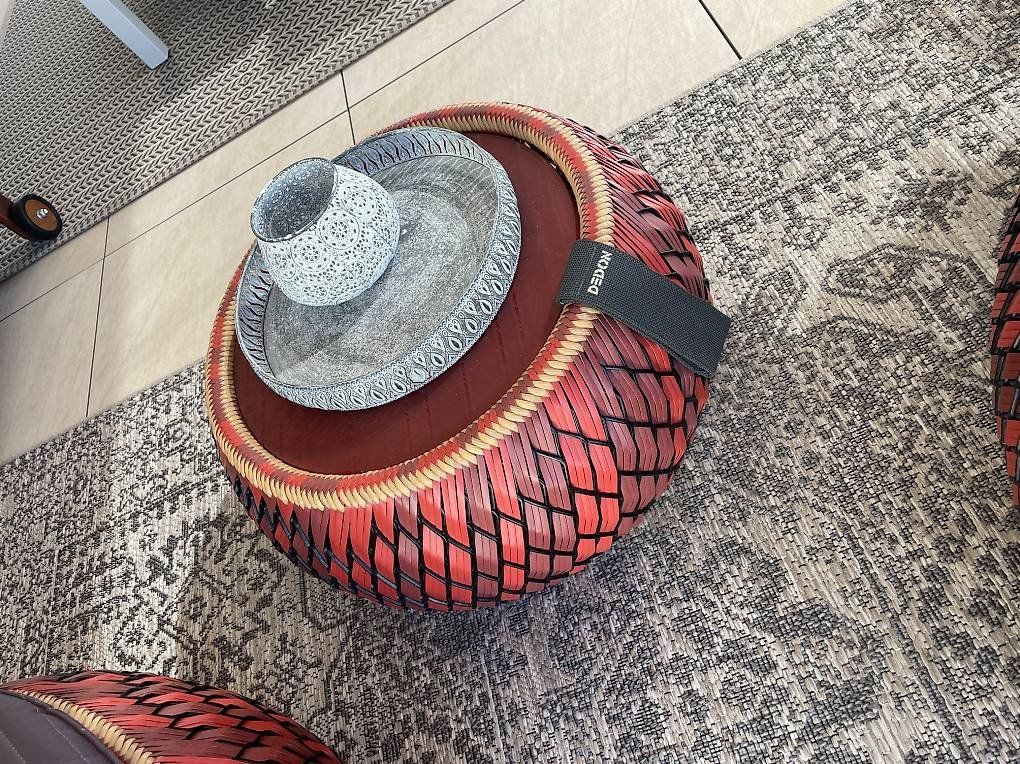 Dedon Poltrone: DEDON DALA Sessel und Beistelltisch – Usato da Rothenburg venduto da Druschii 2