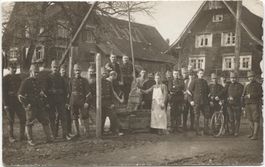 Landwirtschaft/Fuhrwerk 1917 LU? Militär mit Ziehbrunnen