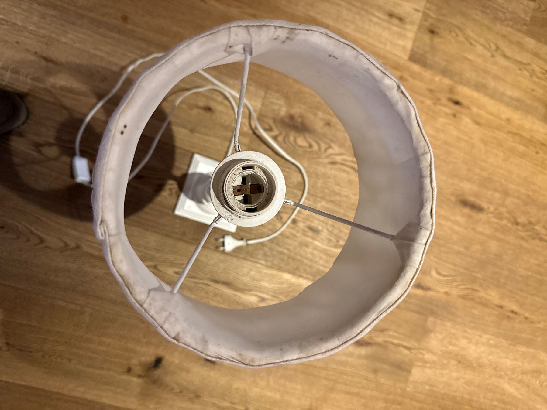 Lampen: Tischlampe Shabby – Gebraucht aus Luzern von Noseyjane 2