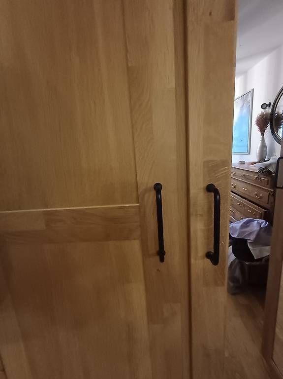 Pfister Armoires: Kleiderschrank – D'occasion à Grenchen par fel_k5lr