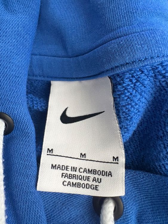 Nike Maglioni & Felpe: Hoodie / Kapuzenpulli - Nike - Grösse M – Nuovo (secondo la descrizione) da Oberuzwil venduto da Tomsi_9 3