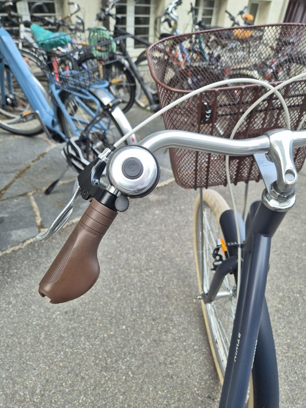 Decathlon Biciclette: Vélo de ville Elops 250 – Usato da Bern venduto da non_m9c7 2