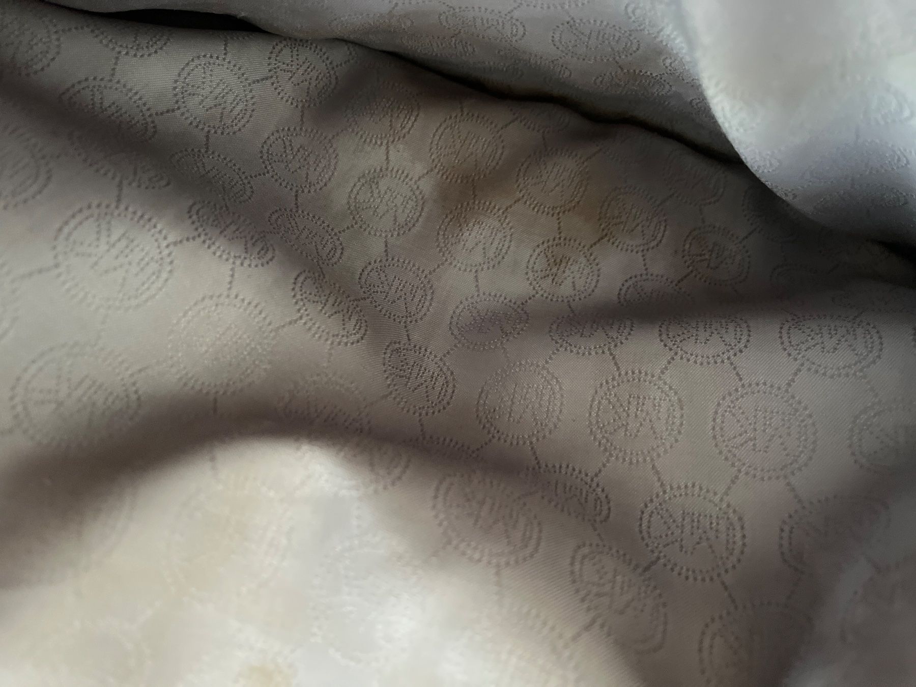 Michael Kors Taschen für Damen: Michael Kors Shopper Tasche Grau – Gebraucht aus Aarberg von Beni-Nadine86 5