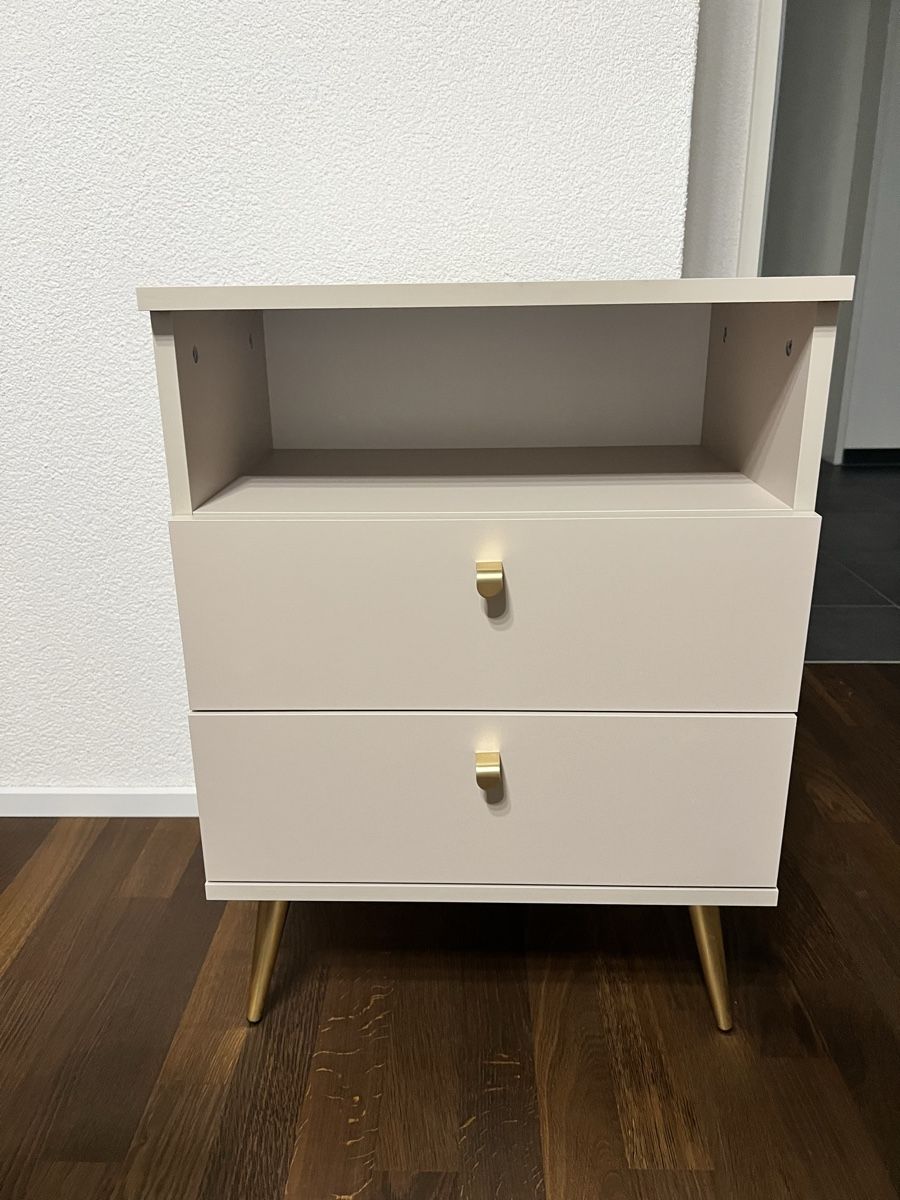 Comodini: Nachttisch, Beige, neu! – Nuovo e nell'imballaggio originale da Bettlach venduto da Swiss-2016 1