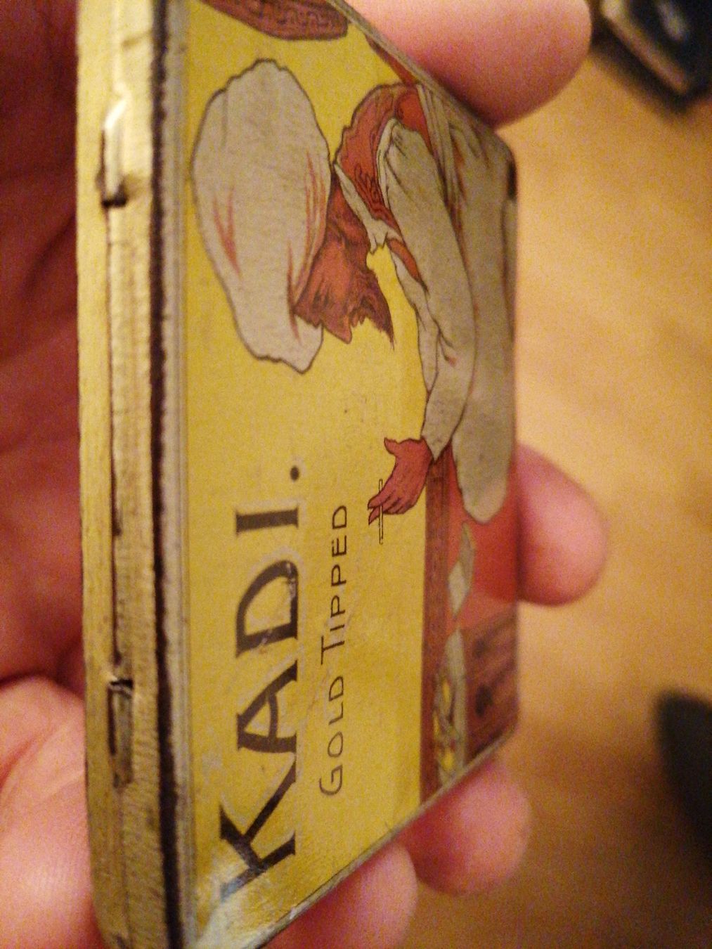 Tabacchi: Antike Blechdose Kadi 10 Zigaretten ca. 1910 – Usato da Zürich venduto da Tin4Life 3
