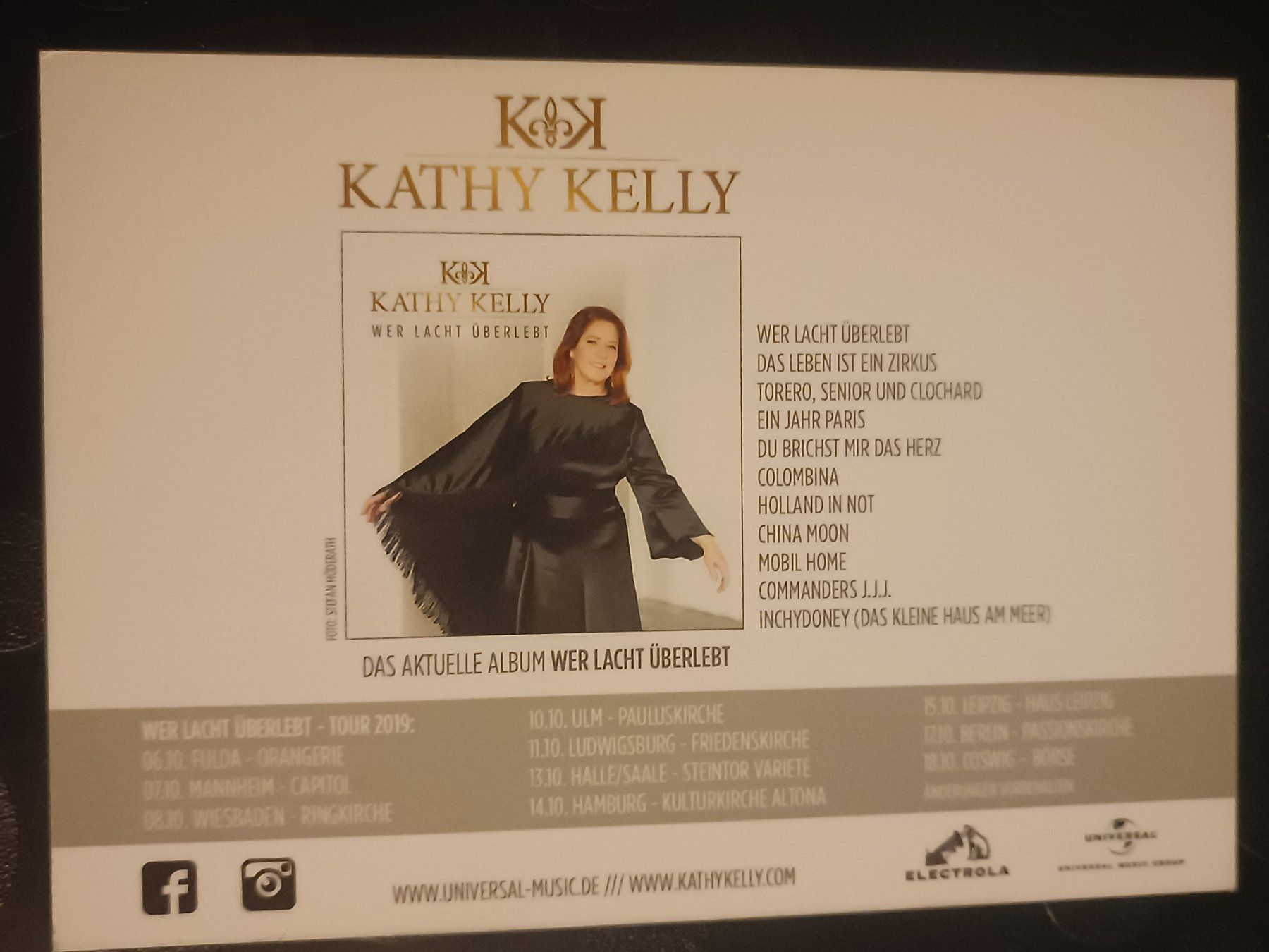 Autogramme: Kathy Kelly - Autogrammekarte - handsigniert – Gebraucht aus Menziken von Artographs 1