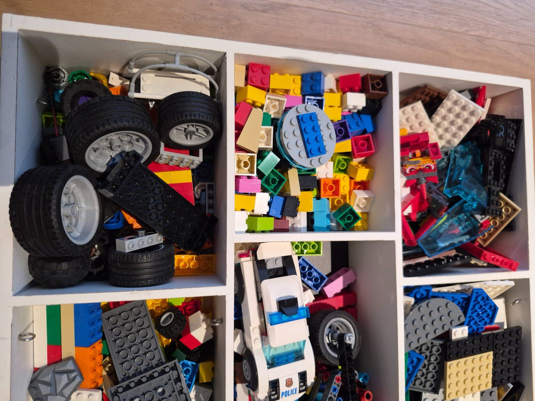 Lego Spielzeuge: LEGO Steine mit Sortierbox gebraucht – Gebraucht aus Kloten von Gp1 1